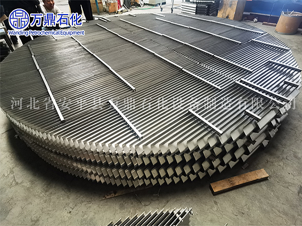 北京某集團(tuán)公司采購我司不銹鋼304折流板除霧器用于塔器脫硫工程